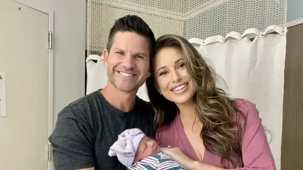 The Valley s Nia Sanchez Gives Birth Welcomes Baby No 4 With Danny Booko