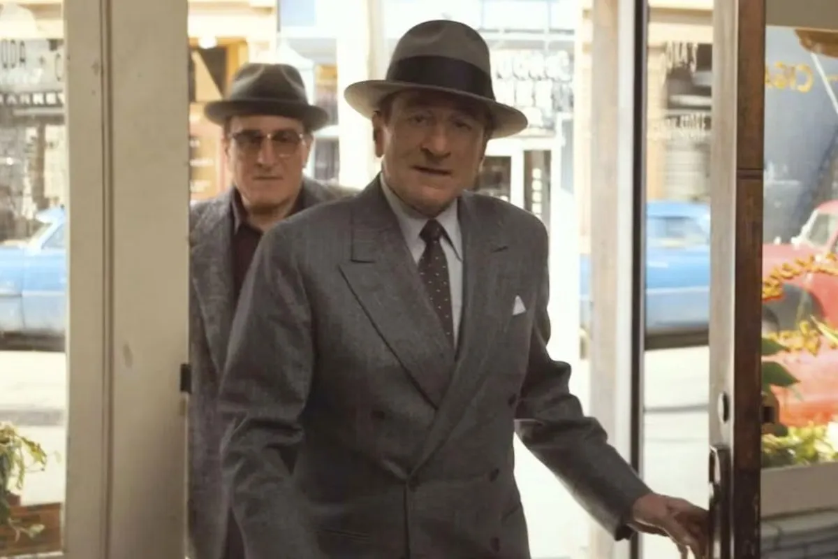 Robert De Niro and Robert De Niro in The Alto Knights