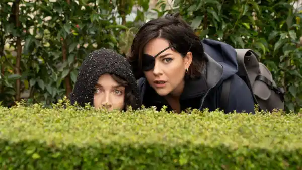 Eve Hewson and Sarah Greene in Bad Sisters