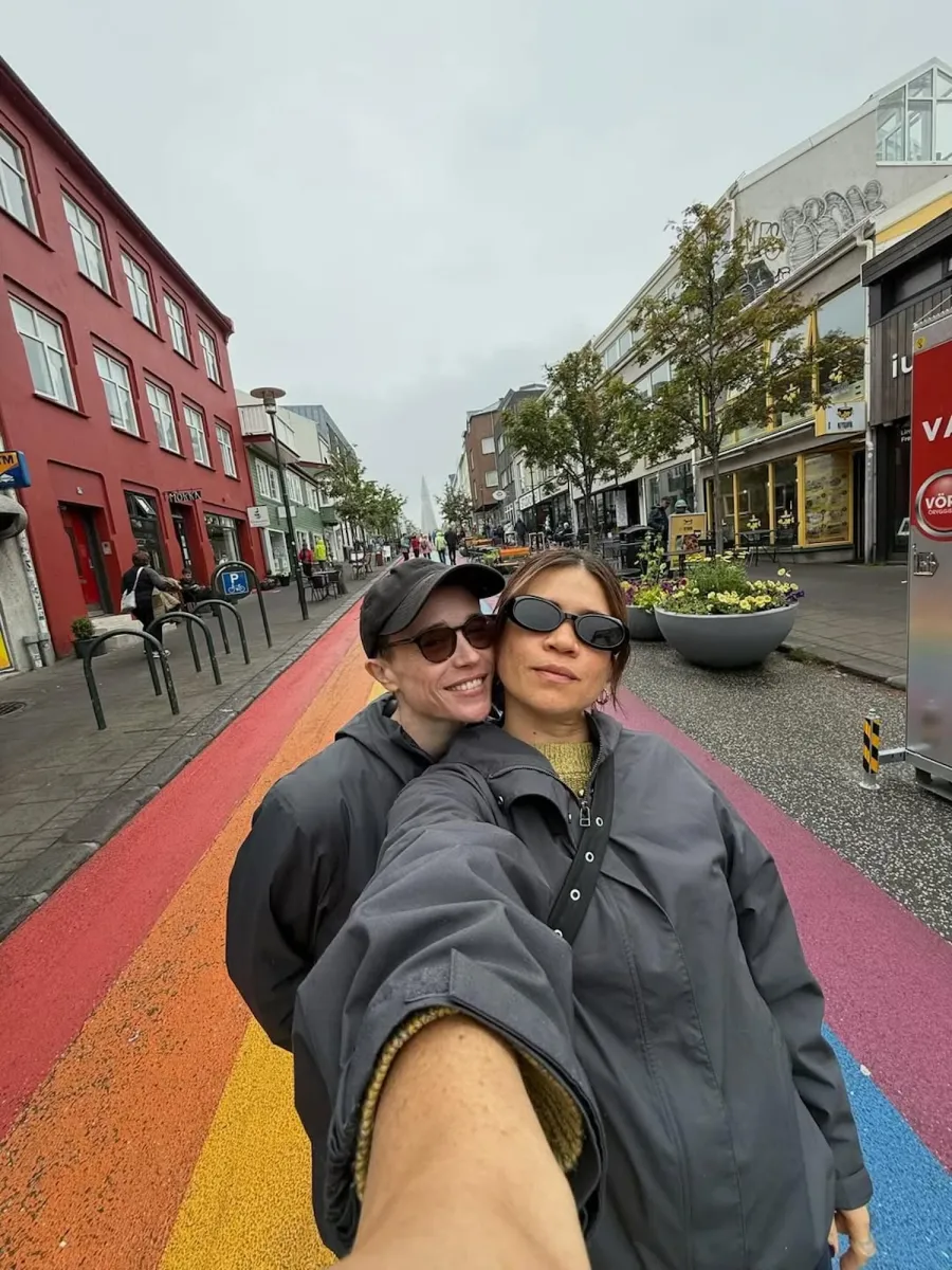 Elliot Page’s Dating History: Samantha Thomas, Kate Mara, Emma Portner and More