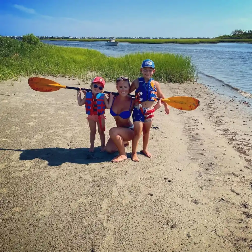 Who Is Olivia Leedham 5 Things to Know About David Easons Ex Mourning the Death of Her Daughter