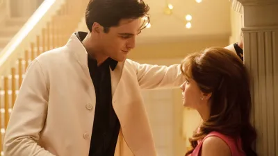 Jacob Elordi and Cailee Spaeny in Priscilla