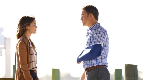 Could Rachel Bilson Play Scott Porter's Love Interest