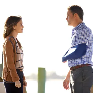 Could Rachel Bilson Play Scott Porter's Love Interest