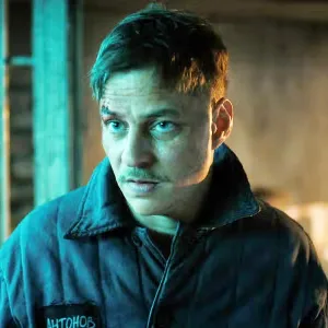 Tom Wlaschia in Stranger Things season 4