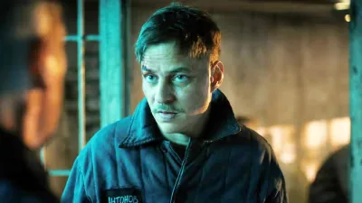 Tom Wlaschia in Stranger Things season 4