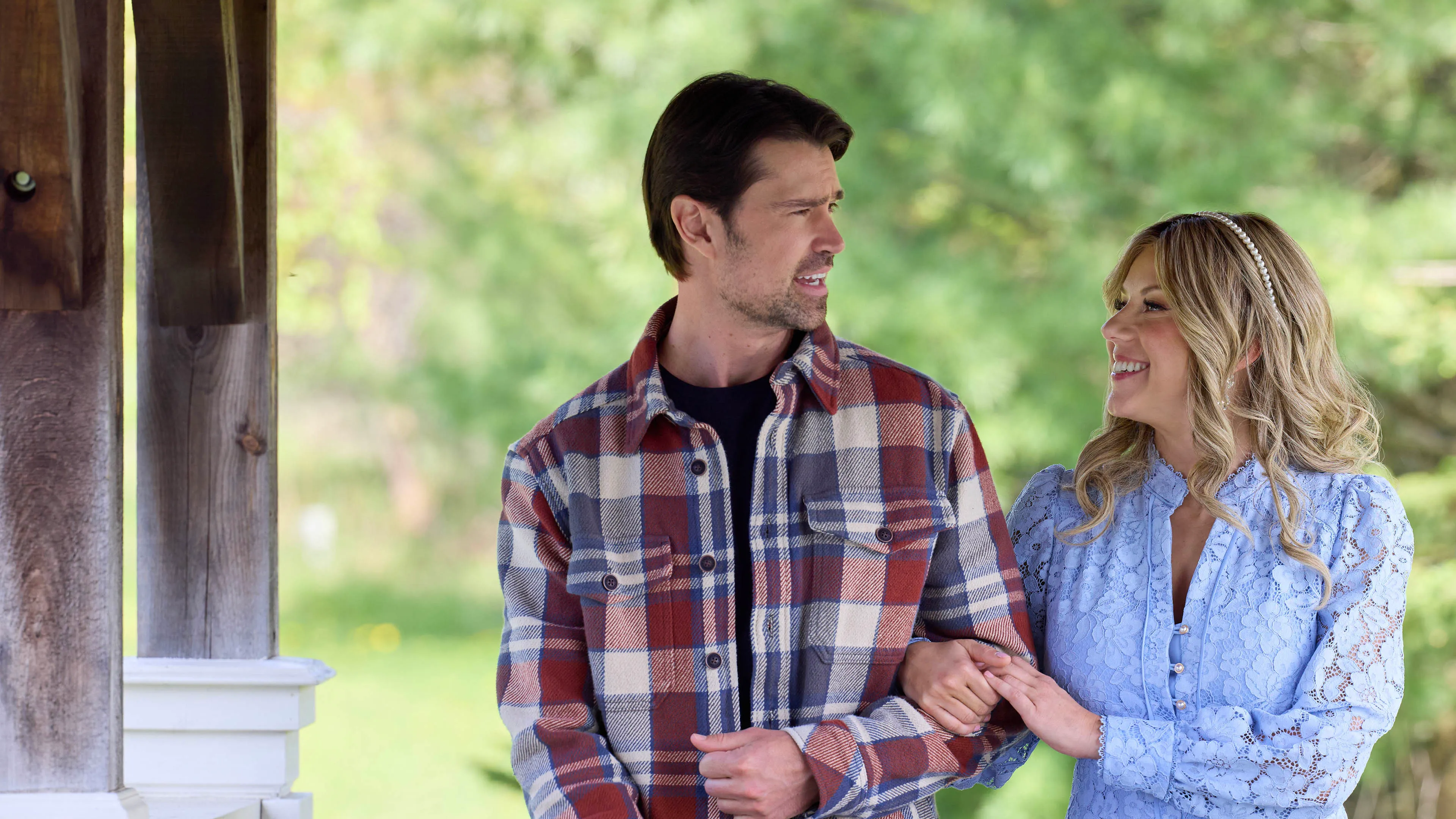 Jodie Sweetin and Corey Sevier in The Heiress and the Handyman