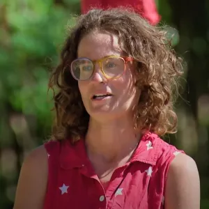 Survivor 46s Liz Wilcox Offered to Be the Applebees Waitress for Survivor 50