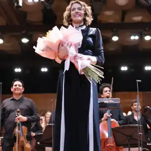 Alondra de la Parra, Festival Paax GNP 2025, Hotel Xcaret Arte.