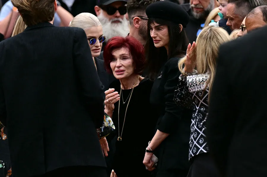 Aimee Osbourne Ozzy Osbourne Funeral Procession