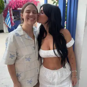 Ally-and-Mack-IG-8809167.