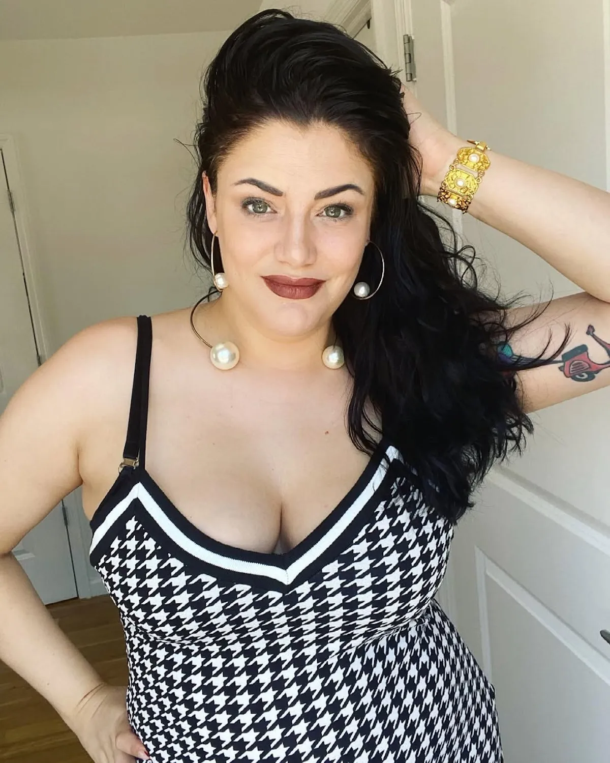 Americas Next Top Model Sarah Hartshorne Calls Show a Cult in New Memoir Now