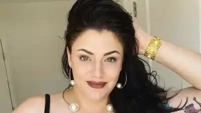 Americas Next Top Model Sarah Hartshorne Calls Show a Cult in New Memoir Now