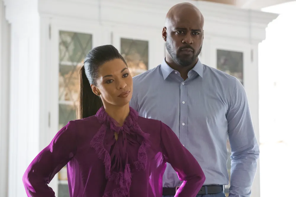 Angel-Runaways-TCDRUNA_EC039