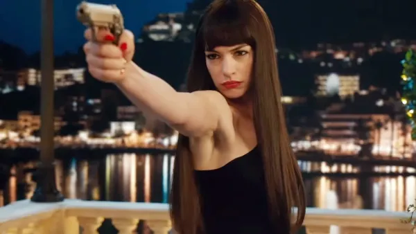 Anne Hathaway in The Hustle