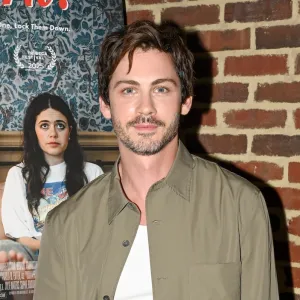 BFA_50558_7267599.jpg Logan Lerman Hall Pass