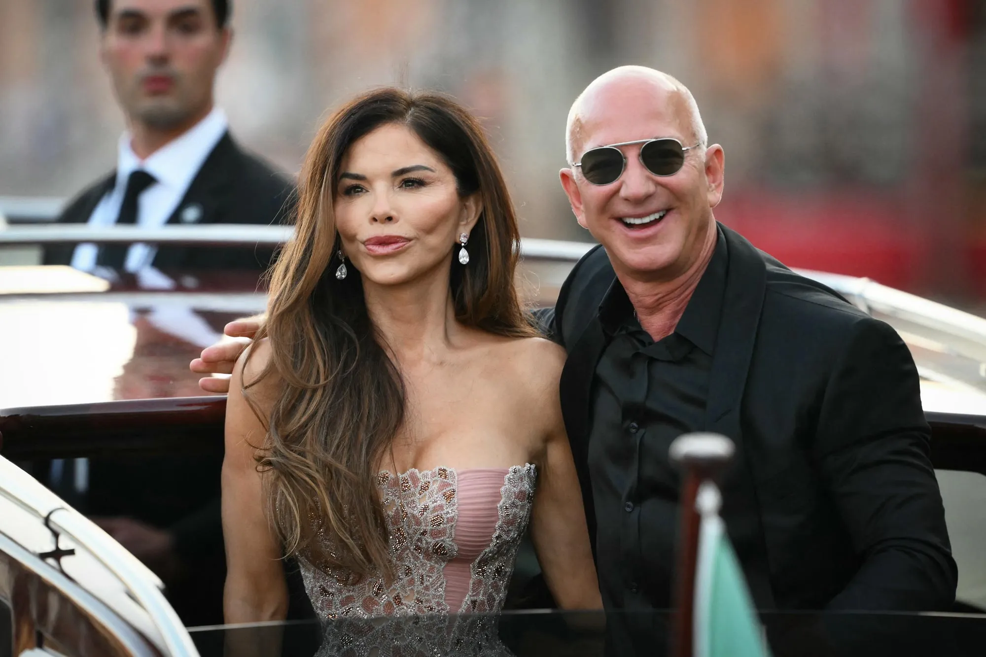 Bezos Wedding Cover Story Issue 29