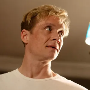 Matthias Schweighöfer in Brick