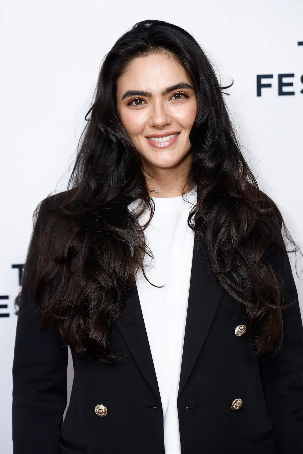 Chicago P D Adds New Series Regular And If You Love Night Agent You re in for a Treat