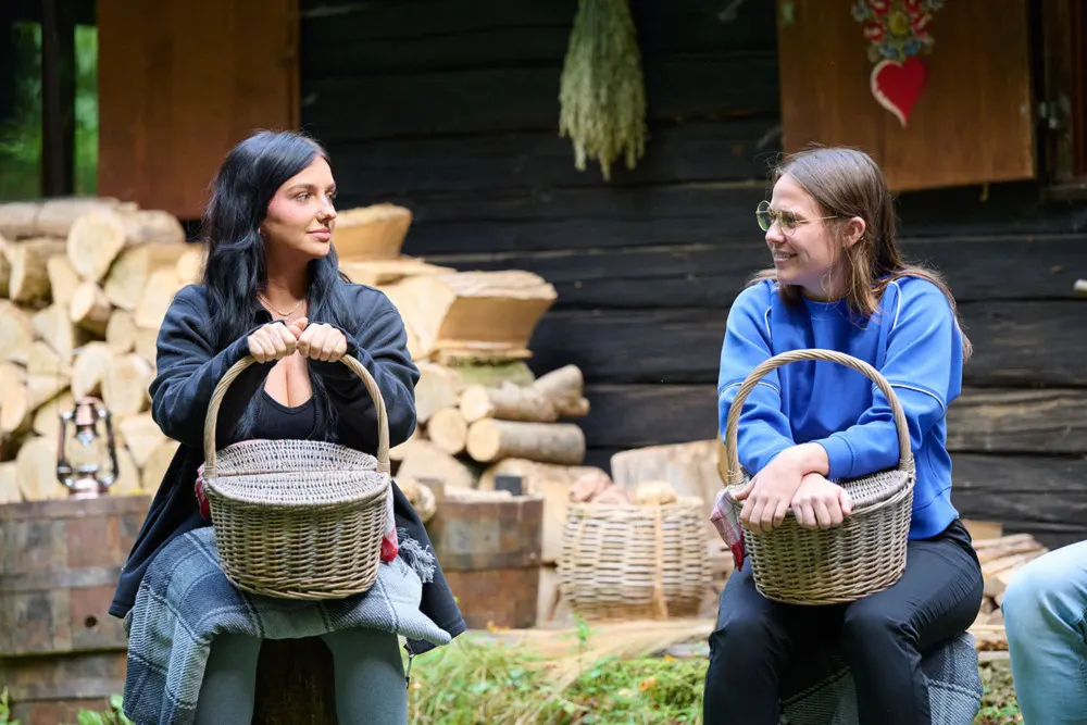 Destination-X-Ally-and-Mack-NUP_205655_00375_lowRes