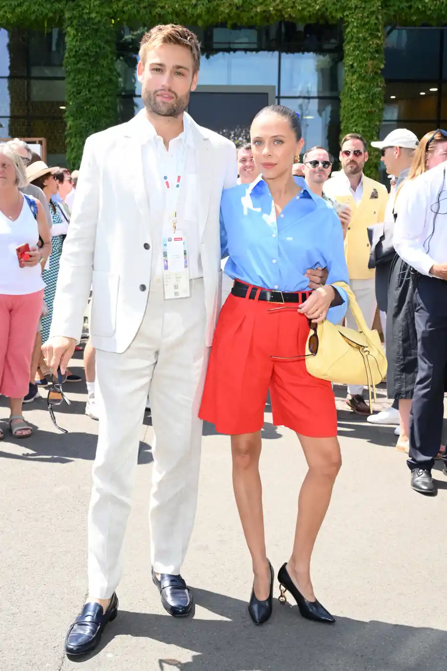 Douglas-Booth-and-Bel-Powley-GettyImages-2224884823