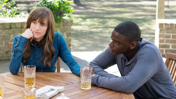 Allison Williams and Daniel Kaluuya in Get Out