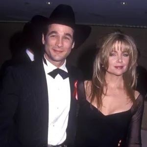 GettyImages 110705710 The Most Unexpected Country Man and Hollywood Girl Romantic Pairings Over the Years