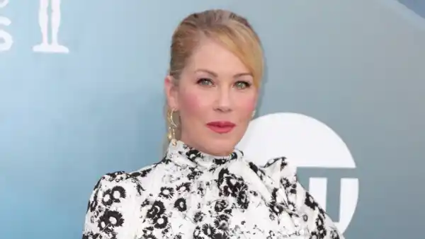 GettyImages 1200731154 Christina Applegate Will Write About Painful Moments Following MS Diagnosis in New Memoir