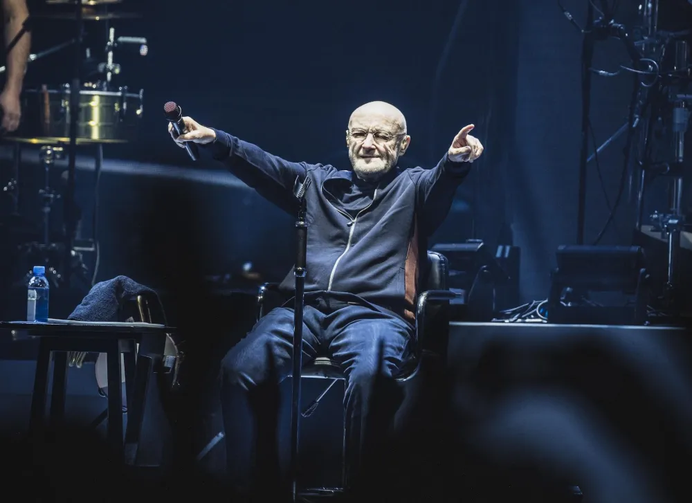 GettyImages-1239013483 Phil Collins Hospitalized for Surgery.jpg