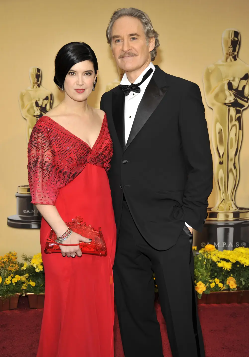 GettyImages-130499290 Who Is Phoebe Cates' Husband Kevin Kline? Inside Their Lasting Marriage