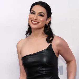 Attachment Details GettyImages-1401197163-Ashley-Iaconetti-Wishes-Bachelor-in-Paradise-Split-Younger-and-Golden-Casts