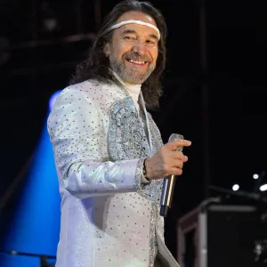 Marco Antonio Solís, vocalista de Los Bukis.