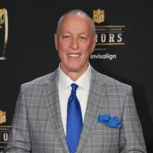 NFLs Jim Kelly Says Newborn Grandson Suffered Unexpected Complications