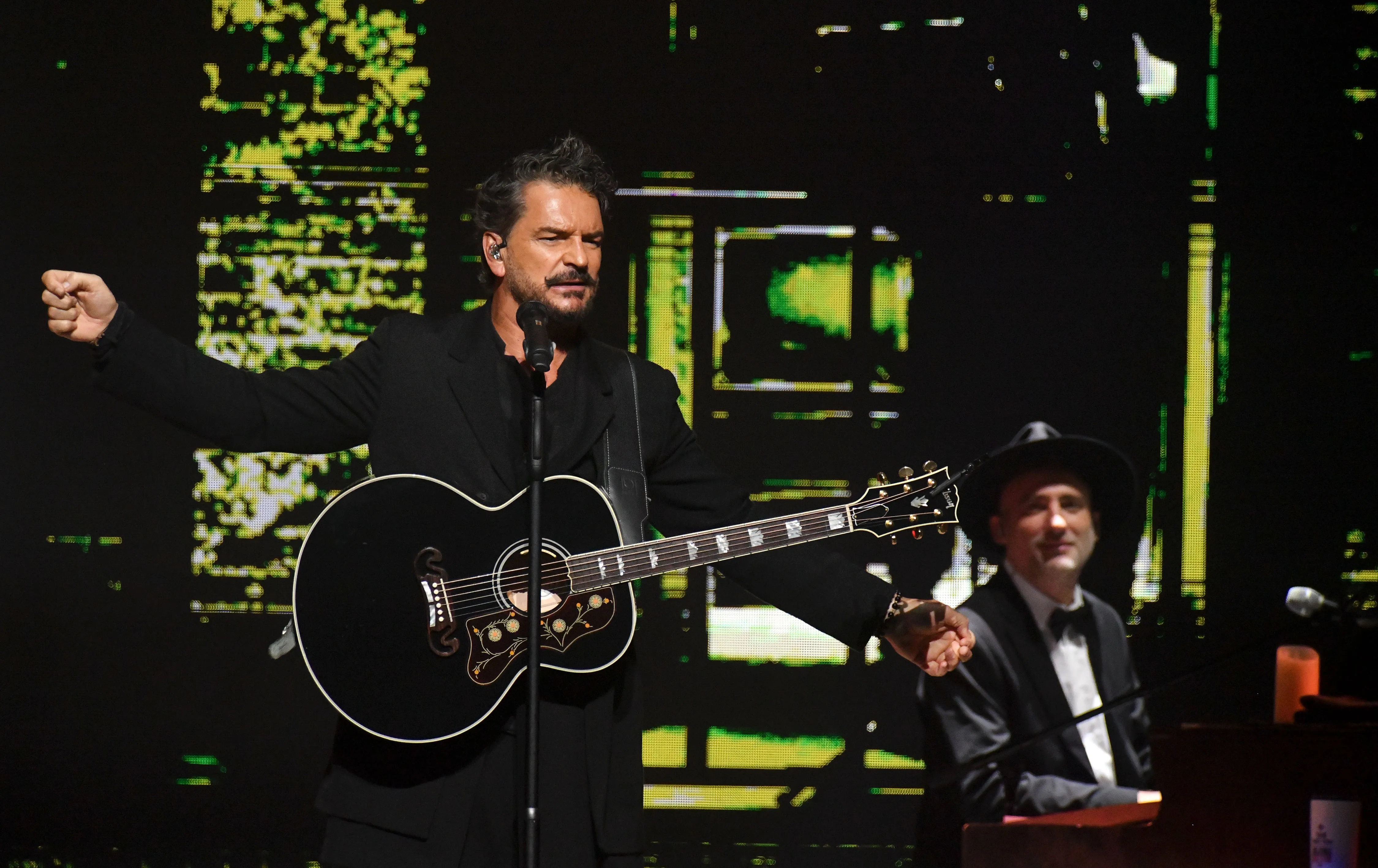 Ricardo Arjona.