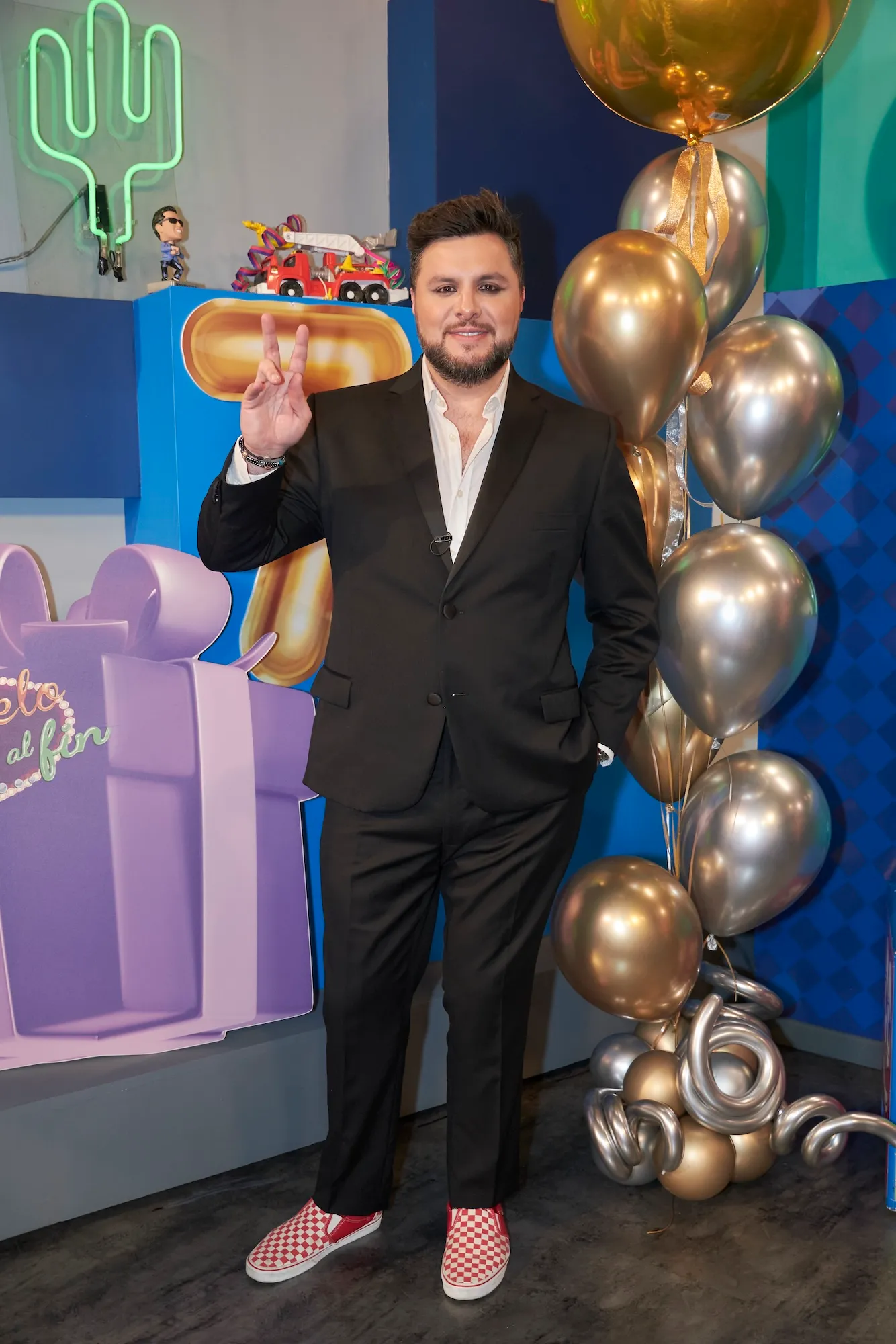 Paul Stanley, conductor de Hoy (TelevisaUnivision)