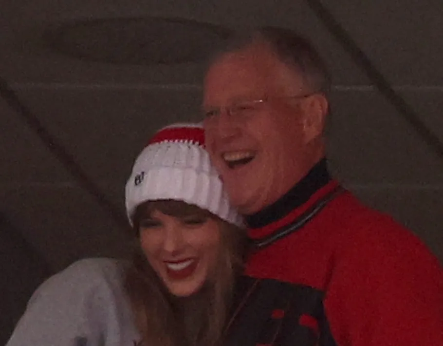 Taylor Swifts Close Relationship With Her Dad Scott Swift Through the Years