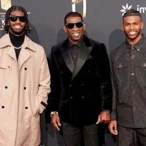 GettyImages-1998471212 Deion Sanders Shedeur Sanders Shilo Sanders NFL Honors