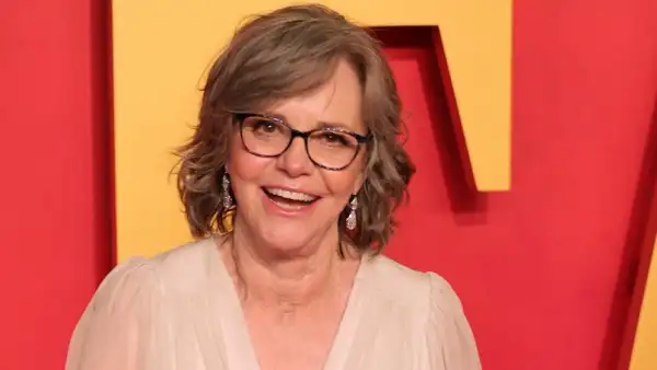 GettyImages-2074780177 Sally Field's Next Project Revealed: Inside Upcoming Netflix Film Role