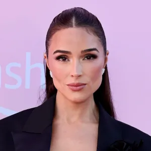 Olivia Culpo Jokes ABout Being on a Diet