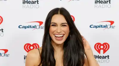 GettyImages-2189922039 Ashley Iaconetti going from one kid to two exclusive interview