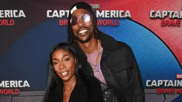 GettyImages-2199422793 Dwight Howard Ex Makes Claims