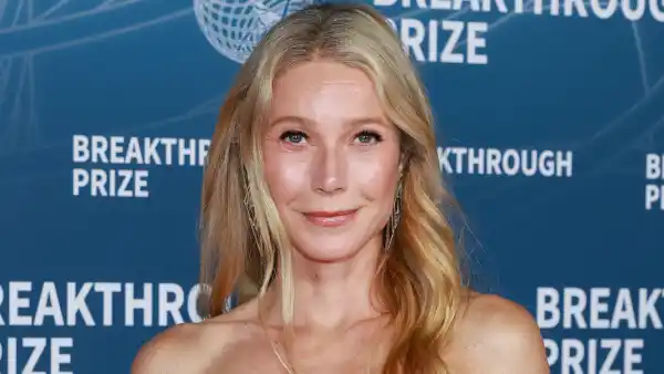 Chris Martins Ex Gwyneth Paltrow Teams up With Astronomer Amid Scandal