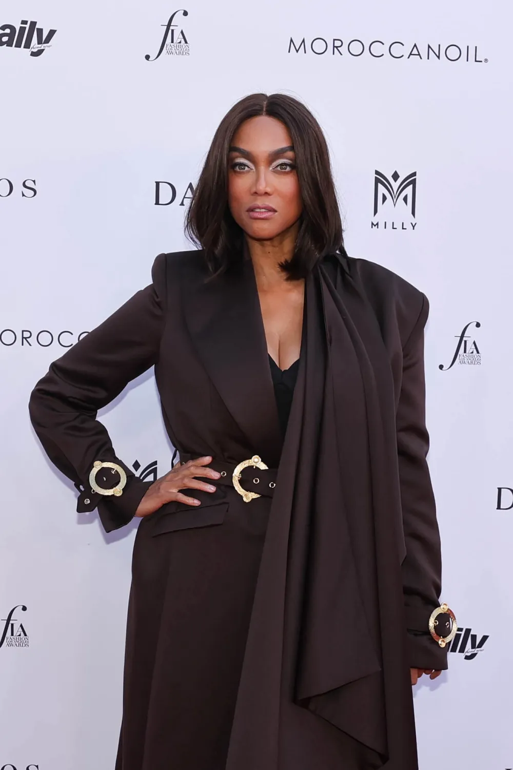 Tyra Banks Says She Likes to Pick Her Familys Feet and Pop Their Pimples