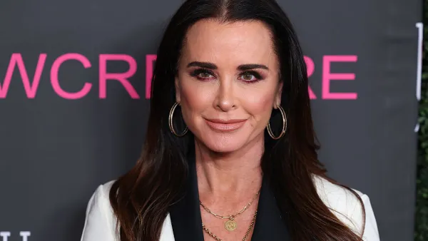 Kyle Richards attends an Unforgettable Evening at The Beverly Hilton on April 28, 2025 in Beverly Hills, California.