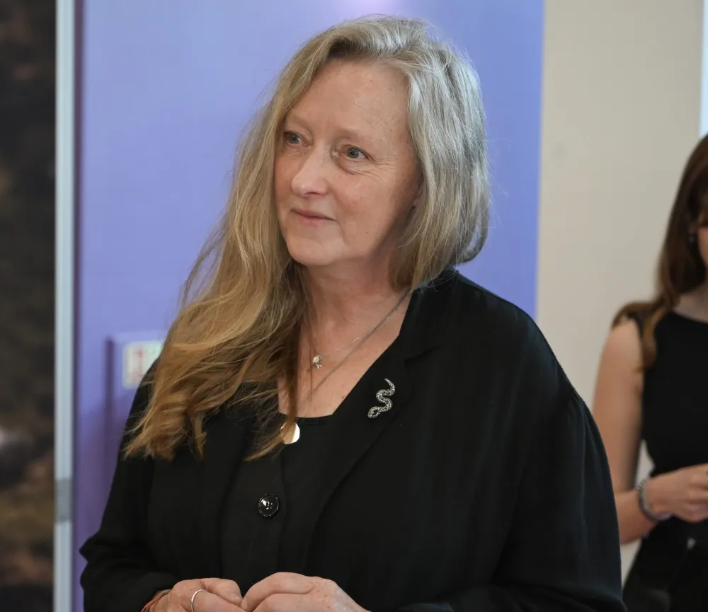 GettyImages-2213770421 Salt Path Controversy and Author Raynor Winns Response .jpg