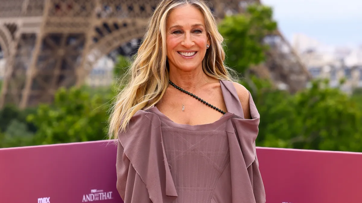 And Just Like That, Sarah Jessica Parker’s Favorite Eye Shadow Is On Sale At Nordstrom