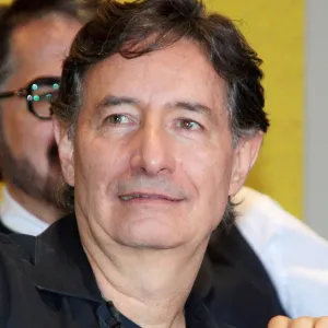 Roberto Gómez Fernández.