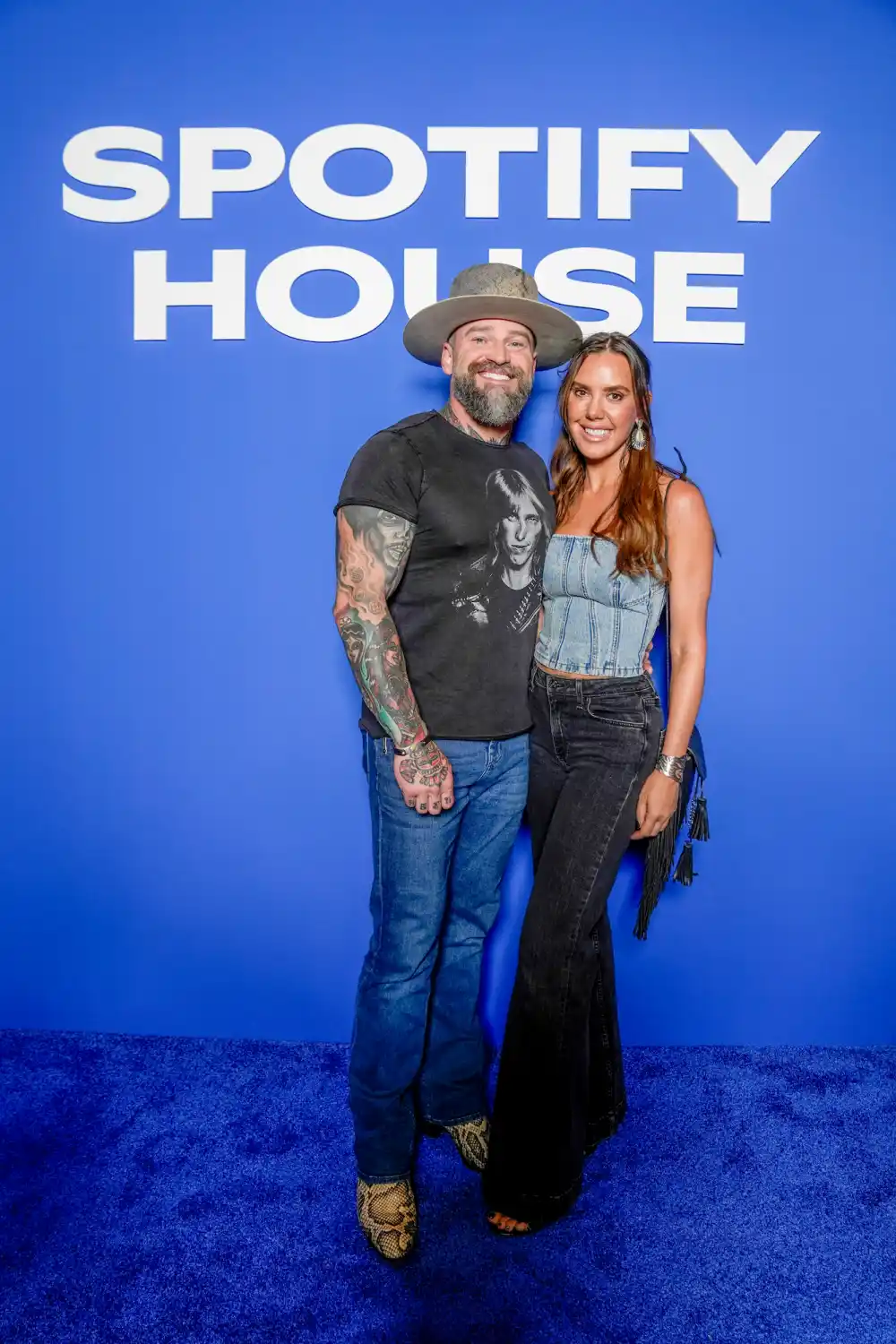 GettyImages-2218876290Zac-Brown-Is-Engaged-to-Jewelry-Designer-Kendra-Scott.jpg