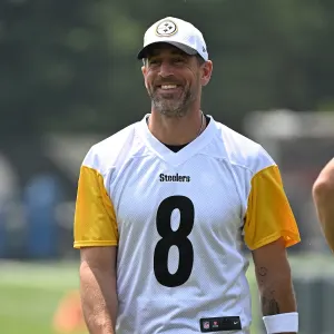 Aaron Rodgers Breaks Social Media Hiatus for the 1st Time Since Surprise Marriage