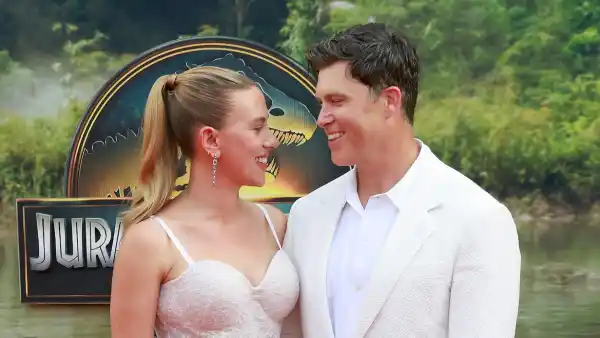 Colin Jost Reacts to Jonathan Bailey Kissing His Wife Scarlett Johansson
